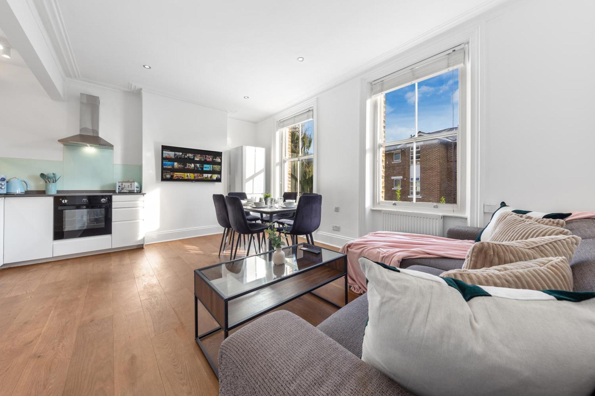 Luxury 4 Bedroom Flat With Stunning Shard View From Terrace In Central London! Next To Station, Sleeps 9 Екстериор снимка