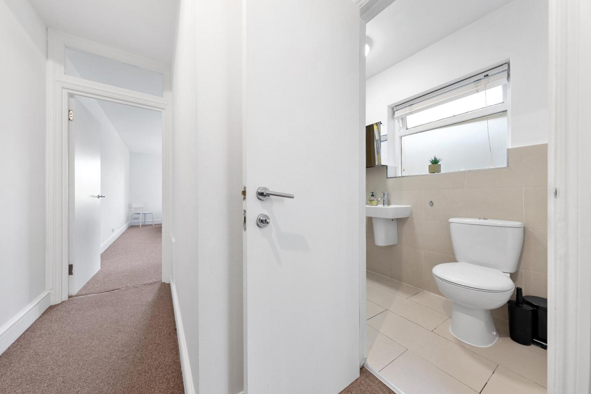 Luxury 4 Bedroom Flat With Stunning Shard View From Terrace In Central London! Next To Station, Sleeps 9 Екстериор снимка